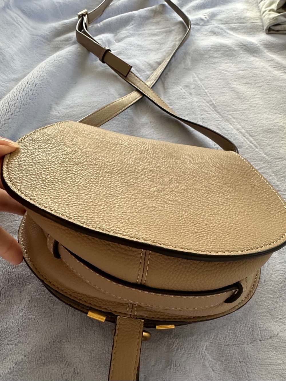 Quiet Luxury Chloe Grained Leather Chic Marcie Crossbody - Picture 7 of 15